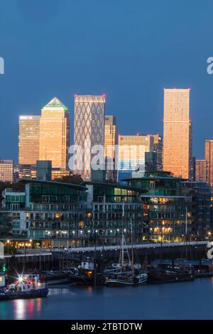 England, London, Docklands, Canary Wharf Skyline and River Thames Stock Photo