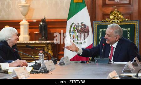 Mexico City, Mexico. 07th Dec, 2023. Mexican President Andres Manuel Lopez Obrador, right, holds a bilateral meeting with U.S. Treasury Secretary Janet Yellen, left, at the National Palace, December 7, 2023 in Mexico City, Mexico. Credit: Presidencia de la Republica Mexicana/Mexican Presidents Office/Alamy Live News Stock Photo