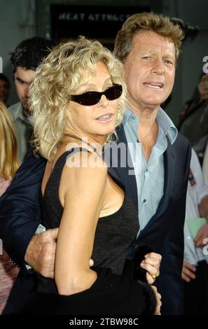 Hollywood, USA. 10th Apr, 2003. Farrah Fawcett & Ryan O' Neal at the Premiere of Warner Bros. 'Malibu's Most Wanted', held at Grauman's Chinese Theater in Hollywood, CA. The event took place on Thursday, April 10, 2003. Photo by: SBM/PictureLux File Reference # 33790 795SBMPLX Credit: PictureLux/The Hollywood Archive/Alamy Live News Stock Photo