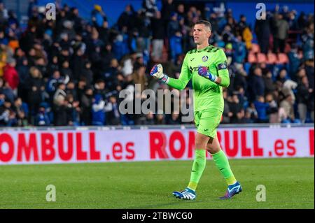 Madrid, Madrid, Spain. 8th Dec, 2023. LaLiga EA Sport Soccer Match; Getafe CF 1 - Valencia CF 0 12/08/2023 .Celebration of the goal scored by Getefa CF by goalkeeper 13 DAVID SORIA (Credit Image: © Oscar Manuel Sanchez/ZUMA Press Wire) EDITORIAL USAGE ONLY! Not for Commercial USAGE! Credit: ZUMA Press, Inc./Alamy Live News Stock Photo