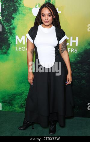 WEST HOLLYWOOD, LOS ANGELES, CALIFORNIA, USA - DECEMBER 08: American actress Kiersey Clemons arrives at the Los Angeles Photo Call Of Apple TV+'s 'Monarch: Legacy Of Monsters' Season 1 held at The London West Hollywood at Beverly Hills on December 8, 2023 in West Hollywood, Los Angeles, California, United States. (Photo by Xavier Collin/Image Press Agency) Stock Photo