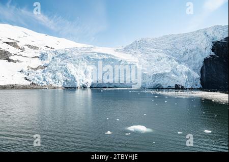 Beloit Tidewater Glacier in Blackstone Bay, Prince William Sound, Alaska, USA Stock Photo