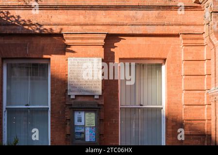 Plaque on the wall of Lewes (East Sussex) Town Hall regarding the Lewes Martyrs killed by Queen Mary Stock Photo