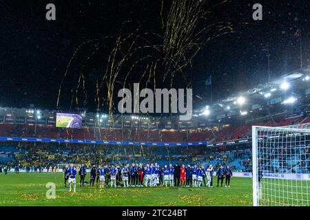 Oslo, Norway. 09th Dec, 2023. The players of Molde are praising the fans after the Norwegian Cup final 2023, the NM Menn final, between FK Bodoe/Glimt and Molde FK at Ullevaal Stadion in Oslo. (Photo Credit: Gonzales Photo/Alamy Live News Stock Photo
