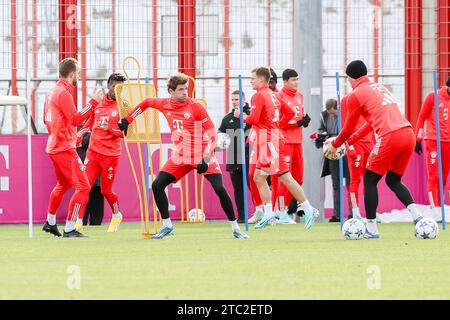 Muenchen, Deutschland. 10th Dec, 2023. Thomas Mueller (FC Bayern Muenchen, #25), Oeffentliches Training, FC Bayern Muenchen, Fussball, Saison 23/24, 10.12.2023, Foto: Eibner-Pressefoto/Jenni Maul Credit: dpa/Alamy Live News Stock Photo