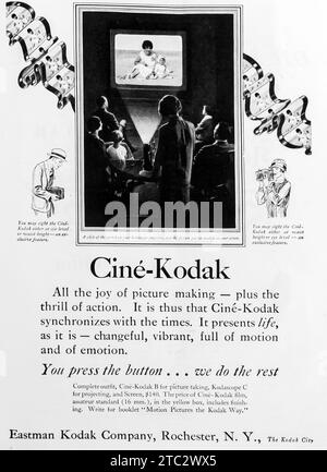 1928 Cine-Kodak ad Stock Photo