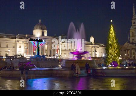 Norwegian Christmas Tree National Gallery Fountains Illuminated at Night Trafalgar Square London Stock Photo