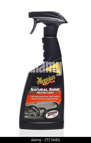 IRIVNE, CALIFORNIA - 10 DEC 2023: A bottle of Meguiars Natural Shine Protectant. Stock Photo