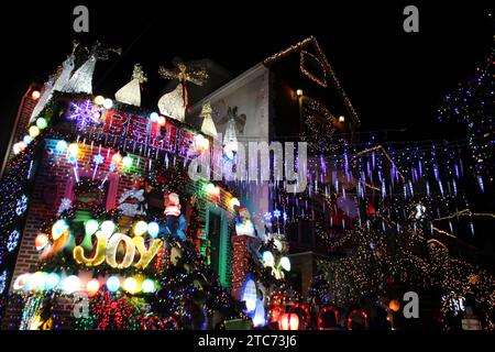 New York, USA. 12th Dec, 2021. A house decorated for Christmas in New York's Dyker Heights neighborhood Credit: Christina Horsten/dpa/Alamy Live News Stock Photo