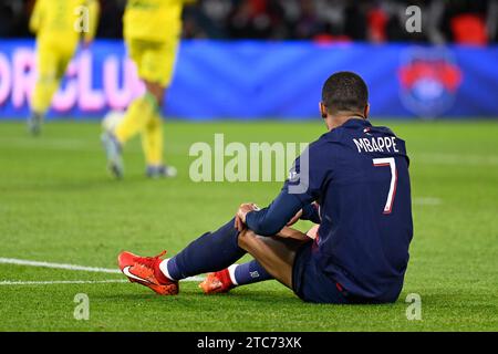 Paris, France. 10th Dec, 2023. © Julien Mattia/Le Pictorium/MAXPPP - Paris 10/12/2023 Kylian Mbappe lors du Match de Ligue 1 UberEats, entre le PSG et le FC Nantes au Parc des Princes, le 09 Decembre 2023. Credit: MAXPPP/Alamy Live News Stock Photo