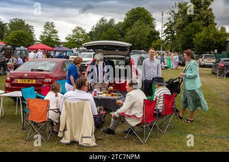 UK, England, Berkshire, Henley Royal Regatta, Car Park picnic Stock Photo