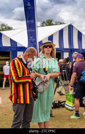 men-wearing-blazers-at-henley-royal-regatta-stock-photo-alamy