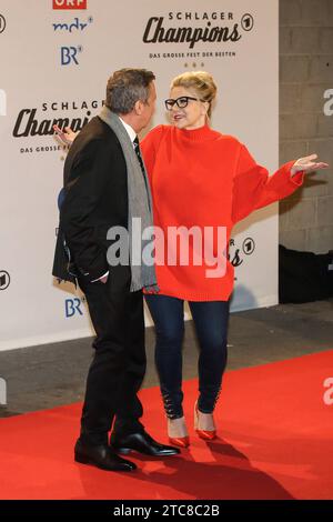 Singer Roland Kaiser and Singer Beatrice Egli Stock Photo Alamy