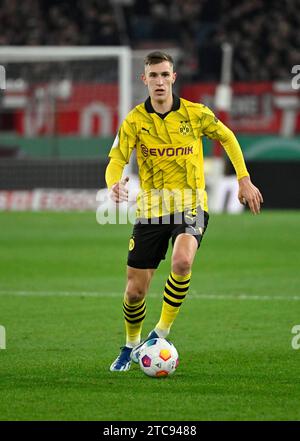 Nico Schlotterbeck Borussia Dortmund BVB (04) on the ball DFB Cup, MHPArena, MHP Arena Stuttgart, Baden-Wuerttemberg, Germany Stock Photo