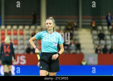 Munich, Germany, December 11th 2023: Referee Fabienne Michel during the Google Pixel Frauen-Bundesliga match between FC Bayern Munich and Bayer Leverkusen at FC Bayern Campus, Germany.  (Sven Beyrich/SPP) Stock Photo