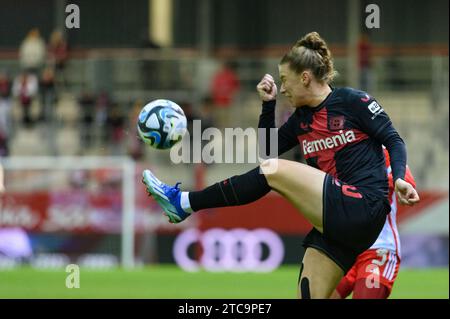 Munich, Germany, December 11th 2023: Synne Skinnes Hansen (10 Bayer Leverkusen) during the Google Pixel Frauen-Bundesliga match between FC Bayern Munich and Bayer Leverkusen at FC Bayern Campus, Germany.  (Sven Beyrich/SPP) Stock Photo