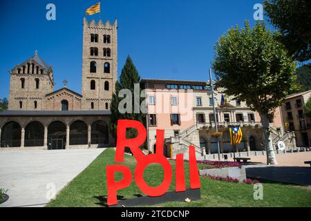 Ripoll (Gerona), 08/22/2017. The monastery of Santa María de Ripoll and the Town Hall. Photo: Inés Baucells Archdc. Credit: Album / Archivo ABC / Inés Baucells Stock Photo