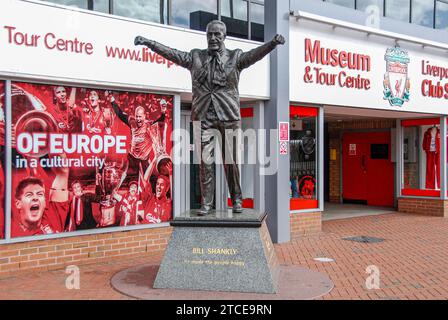 Bill Shankly sculpture at Anfield, the home of Liverpool Football Club Stock Photo