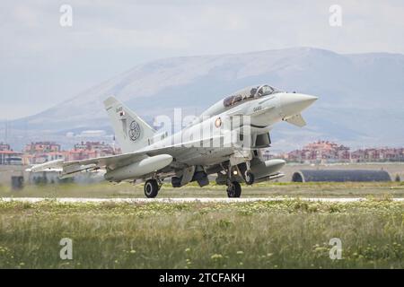 KONYA, TURKIYE - MAY 09, 2023: Qatar Air Force Eurofighter Typhoon EF2000(T) (MT002) landing to Konya Airport during Anatolian Eagle Air Force Exercis Stock Photo