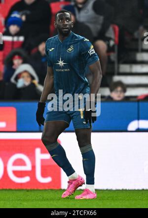 Yannick Bolasie #17 of Swansea City, during the Sky Bet Championship match Stoke City vs Swansea City at Bet365 Stadium, Stoke-on-Trent, United Kingdom, 12th December 2023  (Photo by Craig Thomas/News Images) Stock Photo