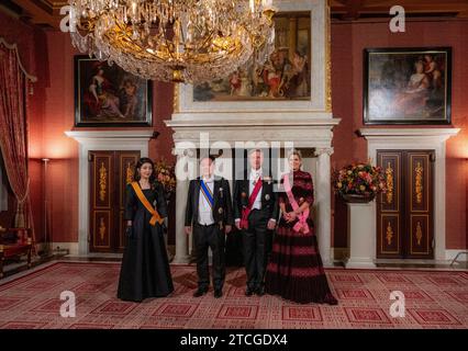 King Willem-Alexander and Queen Maxima of The Netherlands, President Yoon Suk Yeol and Mrs. Kim Keon Hee at the Royal Palace in Amsterdam, on December 12, 2023, to attend the State-Banguet, on the 1st of a 2-day state visit from South Korea to The Netherlands Photo: Albert Nieboer/Netherlands OUT/Point de Vue OUT Stock Photo