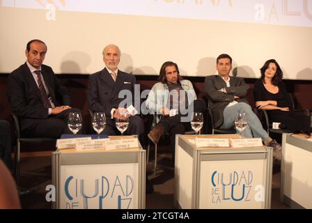 Alicante 05/14/2008 Triage film presentation. Colin Farell, Paz Vega, Christopher Lee, , director Danis Tanovic and José María Rodriguez Galant Photo Juan Carlos Soler archdc. Credit: Album / Archivo ABC / Juan Carlos Soler Stock Photo