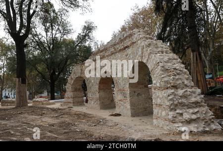 Madrid, 11/07/2021. Remodeling works of the Plaza de España in its final phase. In the image, the wall of the San Gil barracks already restored. Photo: Jaime García. ARCHDC. Credit: Album / Archivo ABC / Jaime García Stock Photo