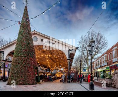 Warrington Golden Square christmas market in the town centre shopping mall. Stock Photo