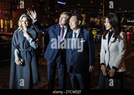 AMSTERDAM - President Yoon Suk Yeol and his wife arrive at AFAS Live for the return performance, during a two-day state visit. The president and his wife offer the royal couple a music and dance performance. ANP EVA PLEVIER netherlands out - belgium out Stock Photo