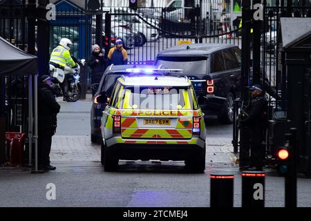 London, UK. 13th Dec, 2023. Prime Minister Rishi Sunak's motorcade leaves 10 Downing Street for Parliament in London. Credit: SOPA Images Limited/Alamy Live News Stock Photo