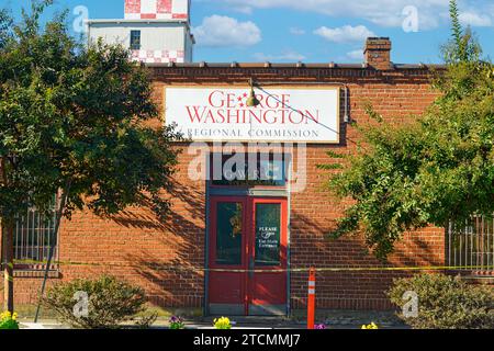 The George Washington Regional Commission building on Princess Anne Street in historic district of Fredericksburg, Virginia Stock Photo