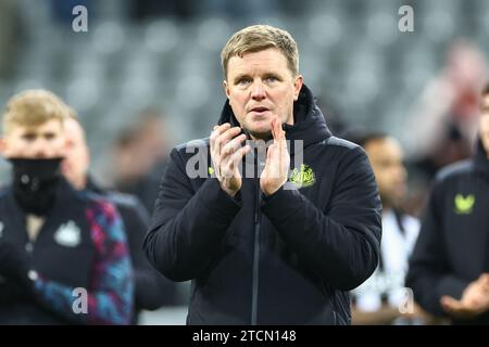 Newcastle, UK. 13th Dec, 2023. Eddie Howe manager of Newcastle United applauds the Newcastle fans after Newcastle finish bottom of their group after losing 1-2 during the UEFA Champions League match Newcastle United vs AC Milan at St. James's Park, Newcastle, United Kingdom, 13th December 2023 (Photo by Mark Cosgrove/News Images) in Newcastle, United Kingdom on 12/13/2023. (Photo by Mark Cosgrove/News Images/Sipa USA) Credit: Sipa USA/Alamy Live News Stock Photo