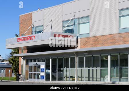 Anacortes, WA, USA - January 29, 2023; Awning with text emergency department at Island Health hospital Stock Photo