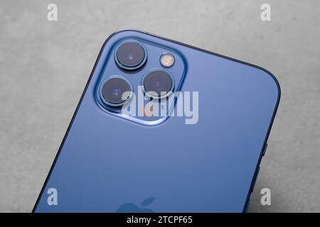 HCMC, VN - Dec 2023. Many types of Smartphone camera lens design Stock Photo