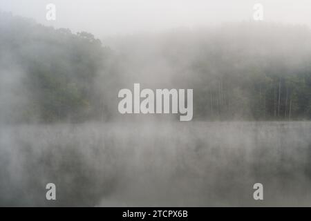 Lake Vesuvius Recreation Area at Wayne National Forest in Ohio Stock Photo