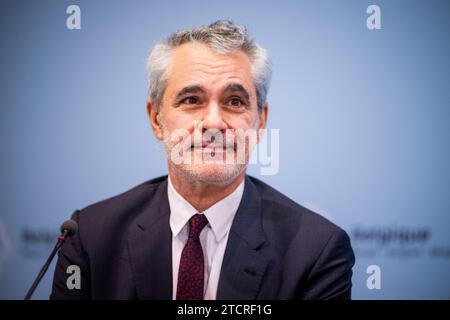 Brussels, Belgium. 14th Dec, 2023. OECD's Stefano Scarpetta pictured during a Press moment from the OECD, presenting the new OECD report on Belgium's Covid policy during the corona virus pandemic, in Brussels, Thursday 14 December 2023. BELGA PHOTO JASPER JACOBS Credit: Belga News Agency/Alamy Live News Stock Photo