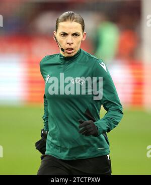 Munich, Deutschland. 29th Nov, 2023. firo: November 29th, 2023, football, soccer, Champions League, season 2023/2024, 5th matchday, FC Bayern Munich - FC Copenhagen, Stepanie Frappart, half figure, Credit: dpa/Alamy Live News Stock Photo