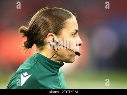 Munich, Deutschland. 29th Nov, 2023. firo: November 29th, 2023, football, soccer, Champions League, season 2023/2024, 5th matchday, FC Bayern Munich - FC Copenhagen, Stepanie Frappart, half figure, Credit: dpa/Alamy Live News Stock Photo