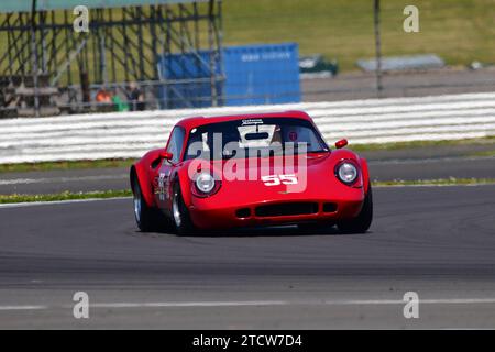 David Forsbrey, Chevron B8, HSCC GT & SR Championship for Guards Trophy and HSCC Thundersports Series, show casing; standard cars, competition GT cars Stock Photo