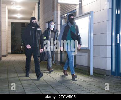 Berlin, Germany. 14th Dec, 2023. Doron Kiesel (l-r), Hanna Veiler ...