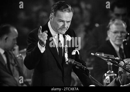 U.S. Vice presidential nominee Ambassador Henry Cabot Lodge, Jr., giving his acceptance speech at rostrum during Republican National Convention, Chicago, Illinois, USA, Thomas J. O'Halloran, U.S. News & World Report Magazine Photograph Collection, July 28, 1960 Stock Photo