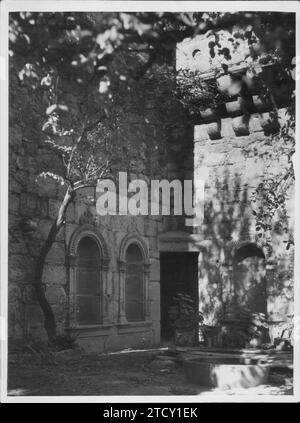 12/31/1929. Palace of Don Álvaro de Luna, on the Vidrios scaffold (Madrid). Credit: Album / Archivo ABC / J. Recio Stock Photo