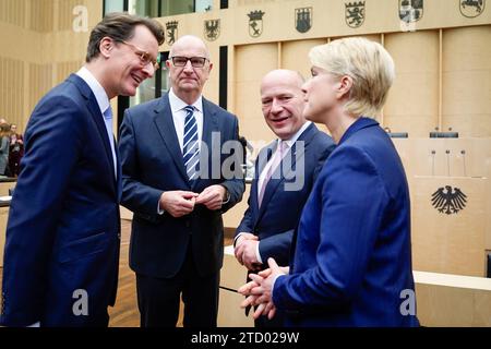 1040. Sitzung Des Bundesrates Hendrik Wuest CDU Ministerpraesident Von ...