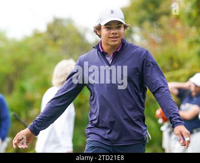 Orlando, Florida, USA. 15th Dec 2023. December 15, 2023, Orlando, Florida, USA: Charlie Woods walks off the 9th green during the 2023 PNC Championship Pro-Am at Ritz-Carlton Golf Club. (Credit Image: © Debby Wong/ZUMA Press Wire) EDITORIAL USAGE ONLY! Not for Commercial USAGE! Credit: ZUMA Press, Inc./Alamy Live News Stock Photo