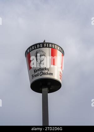 World's First KFC (Kentucky Fried Chicken) restaurant in Salt Lake City ...
