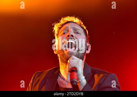 SAO PAULO, BRAZIL - DECEMBER 15: Josh Franceschi of You and Met At Six performs on stage during their Brazilian tour 2023 at Allianz Parque on December 15, 2023, in Sao Paulo/SP, Brazil. (Photo by Leandro Bernardes/PxImages/Sipa USA) Stock Photo