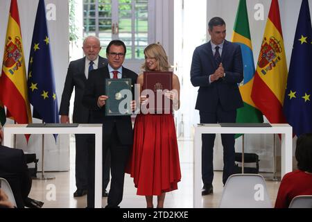 Madrid, 04/26/2023. The president of the government, Pedro Sánchez, receives the president of the Federative Republic of Brazil, Luiz Inácio Lula da Silva, at the Moncloa Palace and participates in the meeting between both delegations and the subsequent signing of agreements between both governments. Yolanda Díaz and her Brazilian counterpart, Luiz Marinho. Photo: Jaime García. ARCHDC. Credit: Album / Archivo ABC / Jaime García Stock Photo