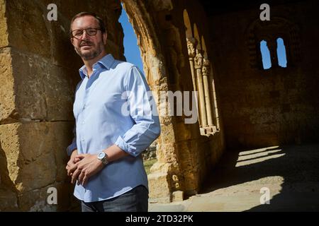 08/29/2016. Sotosalbos (Segovia), 08/29/2019. Interview with PP senator, Javier Maroto, with photos posed in the town's Church, the parish of San Miguel Arcángel, in the 12th century Romanesque style. Photo: Guillermo Navarro. ARCHDC. Credit: Album / Archivo ABC / Guillermo Navarro Stock Photo
