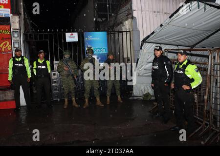 WILMAN-TERAN-CARCEL-4 Quito, viernes 15 de diciembre del 2023 Llegada del Presidente de la Judicatura Wilman Teran, a la carcel 4 de Quito, detenido en el operativo Metastasis, impulsado por la Fiscalia General del Estado. Fotos:Rolando Enriquez/API Quito Pichincha Ecuador CLJ-WILMAN-TERAN-CARCEL-4-69eae4fbecc1a815164b1d8409ded500 *** WILMAN TERAN CARCEL 4 Quito, Friday, December 15, 2023 Arrival of the President of the Judiciary Wilman Teran, at the jail 4 in Quito, arrested in the Metastasis operation, promoted by the Attorney Generals Office Photos Rolando Enriquez API Quito Pichincha Ecuad Stock Photo