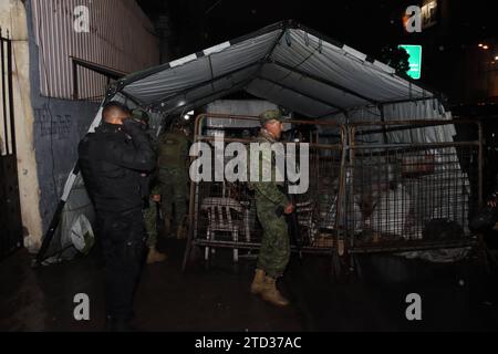 WILMAN-TERAN-CARCEL-4 Quito, viernes 15 de diciembre del 2023 Llegada del Presidente de la Judicatura Wilman Teran, a la carcel 4 de Quito, detenido en el operativo Metastasis, impulsado por la Fiscalia General del Estado. Fotos:Rolando Enriquez/API Quito Pichincha Ecuador CLJ-WILMAN-TERAN-CARCEL-4-0d88cb3caf8a95e5b6571aac707ab1d3 *** WILMAN TERAN CARCEL 4 Quito, Friday, December 15, 2023 Arrival of the President of the Judiciary Wilman Teran, at the jail 4 in Quito, arrested in the Metastasis operation, promoted by the Attorney Generals Office Photos Rolando Enriquez API Quito Pichincha Ecuad Stock Photo